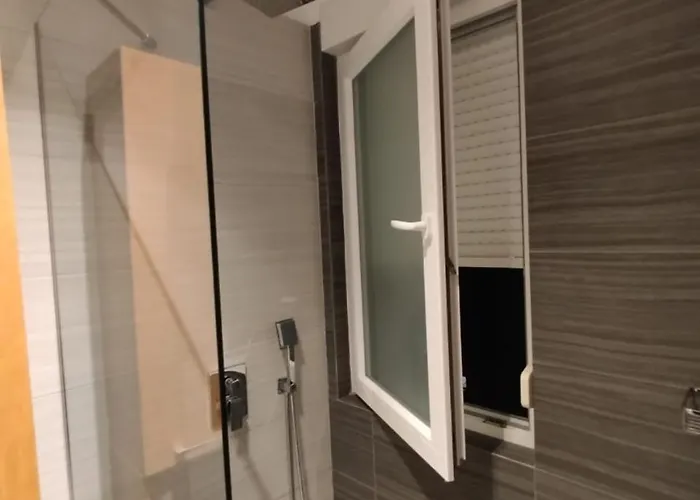 Lemon Center Self Check In * Tirana