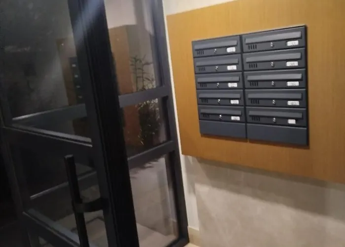 Lemon Center Self Check In דירה *