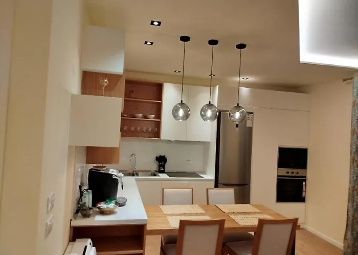 Lemon Center Self Check In * טיראנה