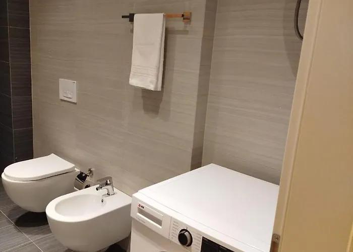 Lemon Center Self Check In * טיראנה